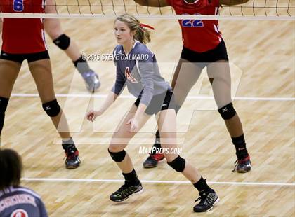 Thumbnail 2 in McGehee vs Metairie Park Country Day (LHSAA Division 5 Semifinal Playoff) photogallery.