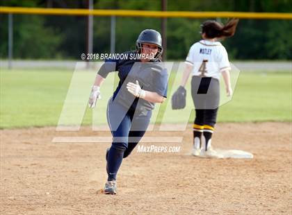 Thumbnail 1 in Jemison @ Billingsley photogallery.