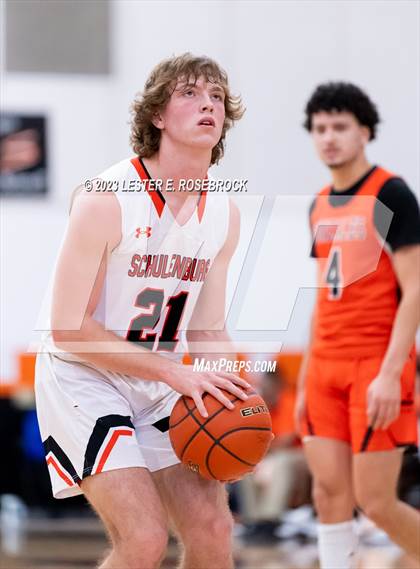 Thumbnail 1 in Gonzales vs. Schulenburg (Schulenburg Shorthorn Tournament) photogallery.