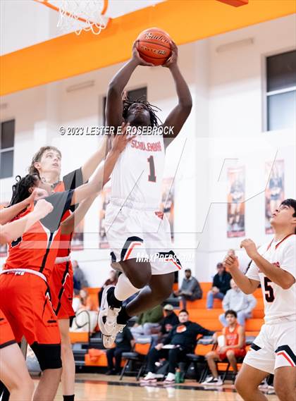 Thumbnail 2 in Gonzales vs. Schulenburg (Schulenburg Shorthorn Tournament) photogallery.