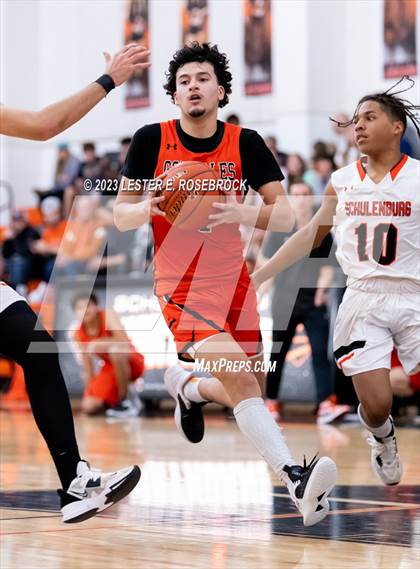 Thumbnail 1 in Gonzales vs. Schulenburg (Schulenburg Shorthorn Tournament) photogallery.