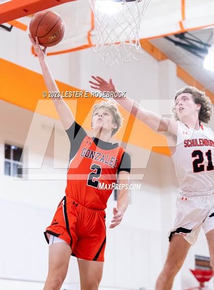 Thumbnail 3 in Gonzales vs. Schulenburg (Schulenburg Shorthorn Tournament) photogallery.