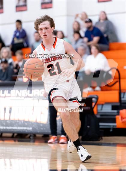 Thumbnail 2 in Gonzales vs. Schulenburg (Schulenburg Shorthorn Tournament) photogallery.