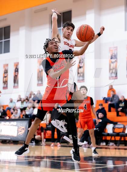 Thumbnail 2 in Gonzales vs. Schulenburg (Schulenburg Shorthorn Tournament) photogallery.