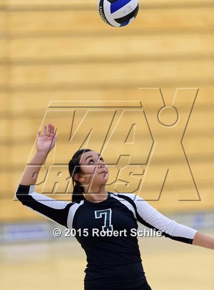 Thumbnail 1 in Oak Ridge vs. Rodriguez  photogallery.