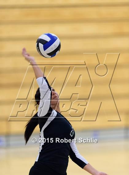 Thumbnail 3 in Oak Ridge vs. Rodriguez  photogallery.