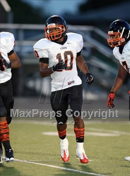 Thumbnail 1 in Abilene vs. Cocoa (Florida vs. Texas Football Showcase) photogallery.