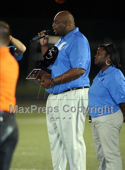 Thumbnail 1 in Abilene vs. Cocoa (Florida vs. Texas Football Showcase) photogallery.