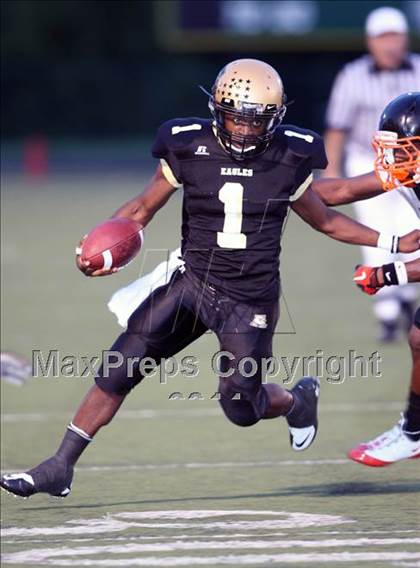 Thumbnail 3 in Abilene vs. Cocoa (Florida vs. Texas Football Showcase) photogallery.