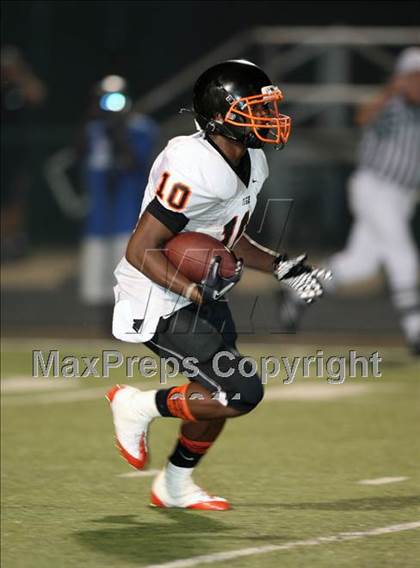 Thumbnail 2 in Abilene vs. Cocoa (Florida vs. Texas Football Showcase) photogallery.