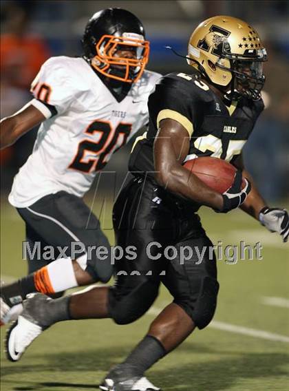 Thumbnail 1 in Abilene vs. Cocoa (Florida vs. Texas Football Showcase) photogallery.