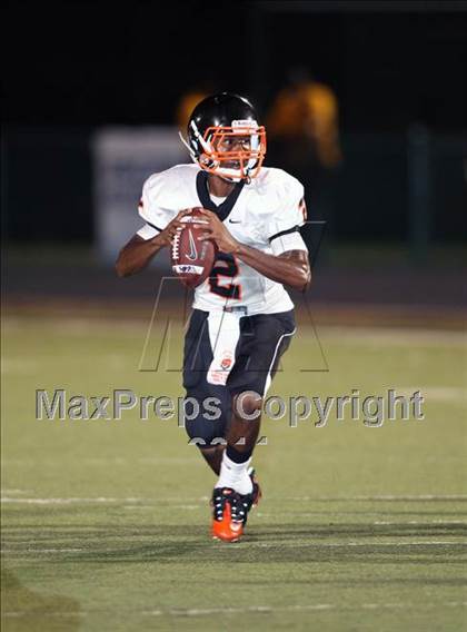 Thumbnail 3 in Abilene vs. Cocoa (Florida vs. Texas Football Showcase) photogallery.