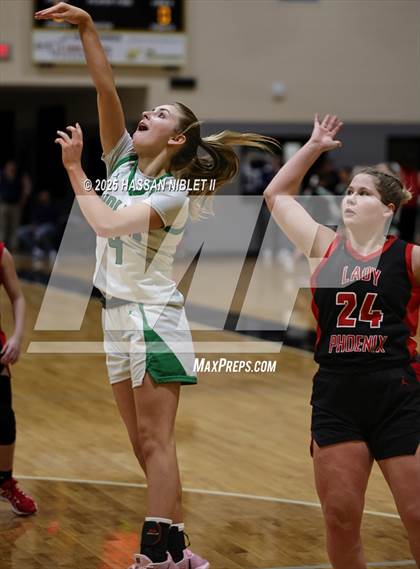 Thumbnail 3 in Murray County vs. Sonoraville (GHSA 2A Region 7 Final) photogallery.