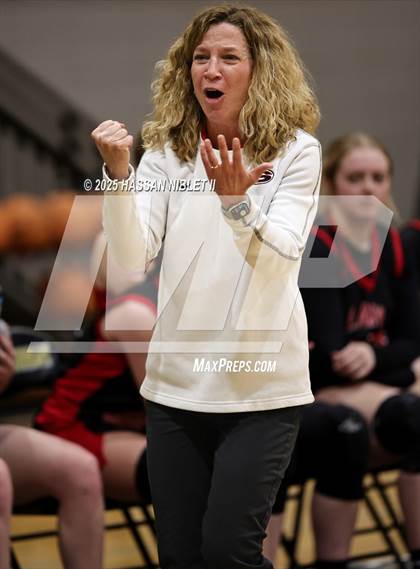 Thumbnail 1 in Murray County vs. Sonoraville (GHSA 2A Region 7 Final) photogallery.
