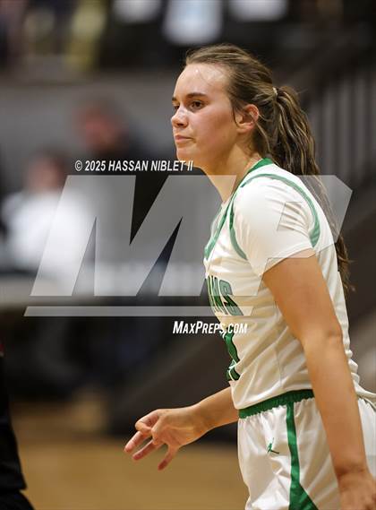 Thumbnail 3 in Murray County vs. Sonoraville (GHSA 2A Region 7 Final) photogallery.