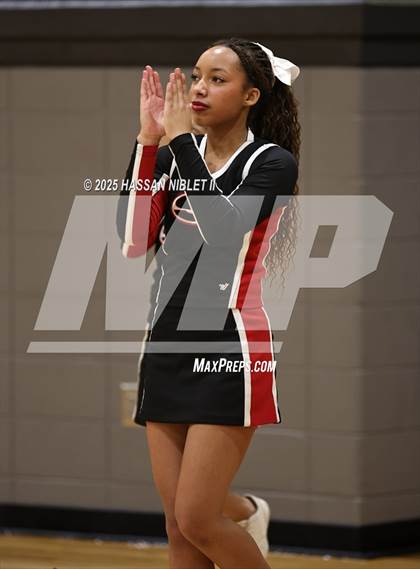 Thumbnail 1 in Murray County vs. Sonoraville (GHSA 2A Region 7 Final) photogallery.