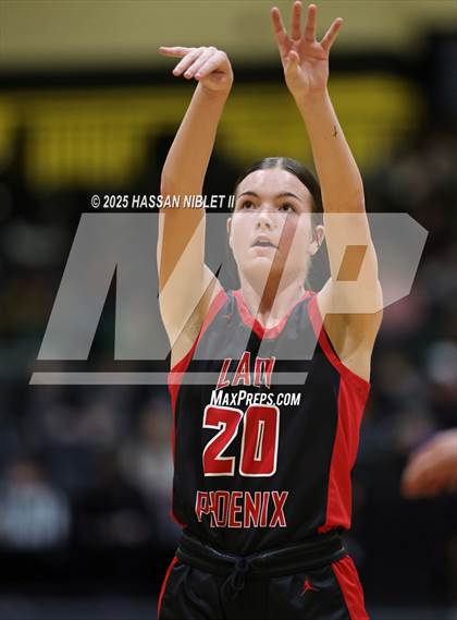 Thumbnail 3 in Murray County vs. Sonoraville (GHSA 2A Region 7 Final) photogallery.