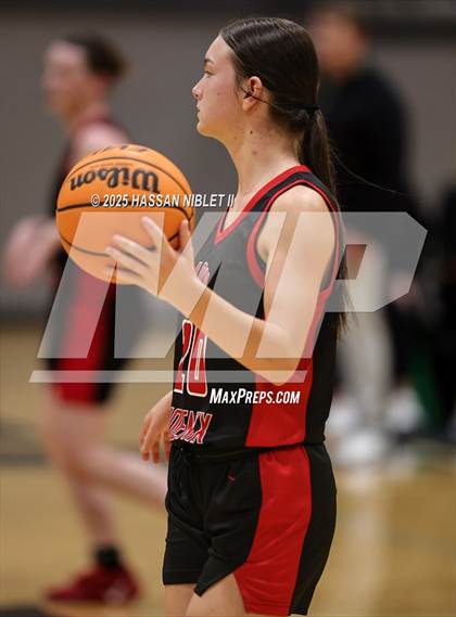 Thumbnail 2 in Murray County vs. Sonoraville (GHSA 2A Region 7 Final) photogallery.