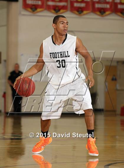 Thumbnail 3 in Cosumnes Oaks vs. Foothill (Father Kelly Tribute) photogallery.