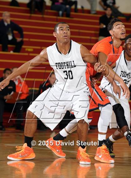 Thumbnail 1 in Cosumnes Oaks vs. Foothill (Father Kelly Tribute) photogallery.