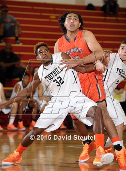 Thumbnail 2 in Cosumnes Oaks vs. Foothill (Father Kelly Tribute) photogallery.
