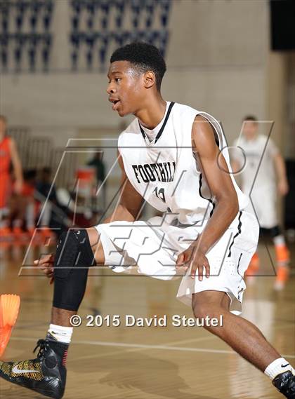 Thumbnail 2 in Cosumnes Oaks vs. Foothill (Father Kelly Tribute) photogallery.