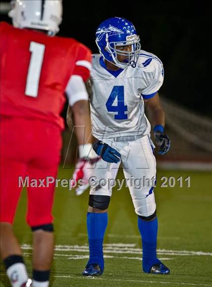 Thumbnail 3 in Alta Loma vs. Glendora photogallery.