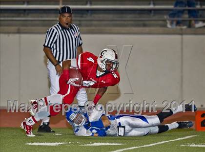 Thumbnail 3 in Alta Loma vs. Glendora photogallery.