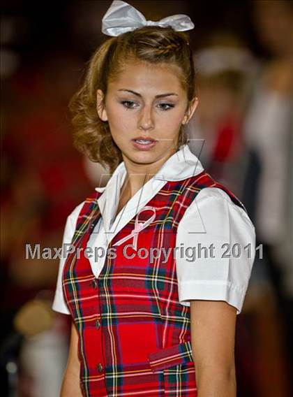 Thumbnail 3 in Alta Loma vs. Glendora photogallery.