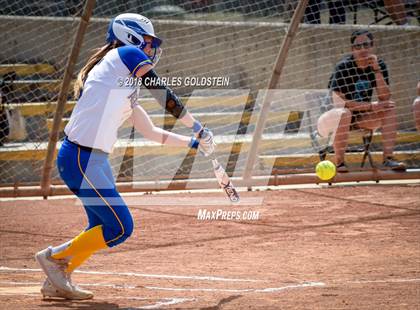 Thumbnail 2 in Santiago @ Agoura photogallery.