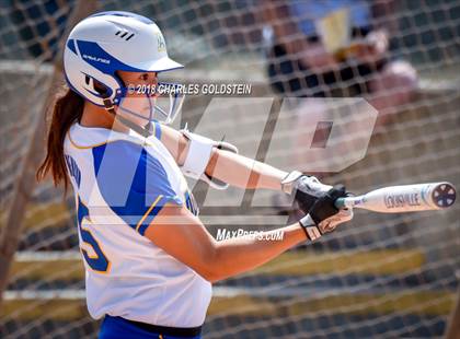 Thumbnail 2 in Santiago @ Agoura photogallery.