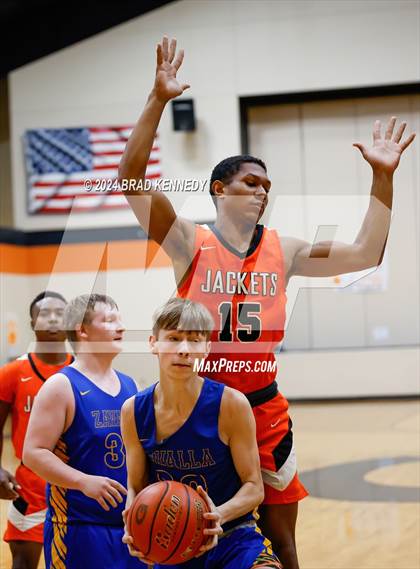 Thumbnail 1 in Elysian Fields vs. Zavalla (Bobcat Classic) photogallery.