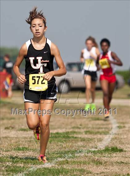 Thumbnail 2 in Galesburg Invitational Cross Country photogallery.