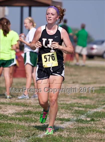 Thumbnail 2 in Galesburg Invitational Cross Country photogallery.