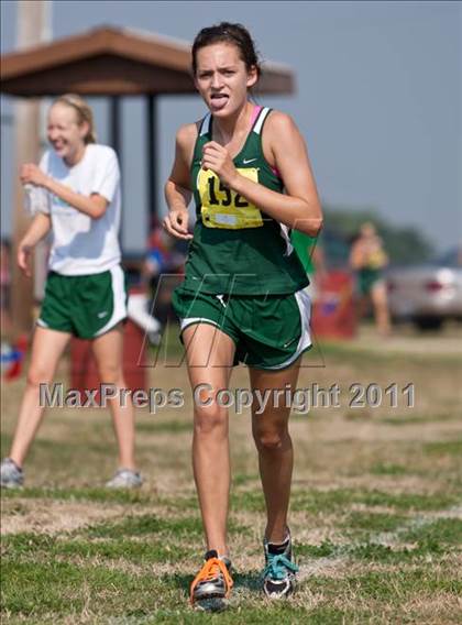 Thumbnail 2 in Galesburg Invitational Cross Country photogallery.
