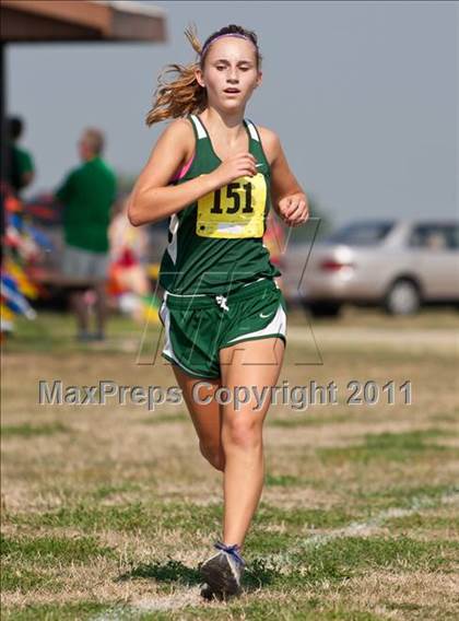 Thumbnail 3 in Galesburg Invitational Cross Country photogallery.