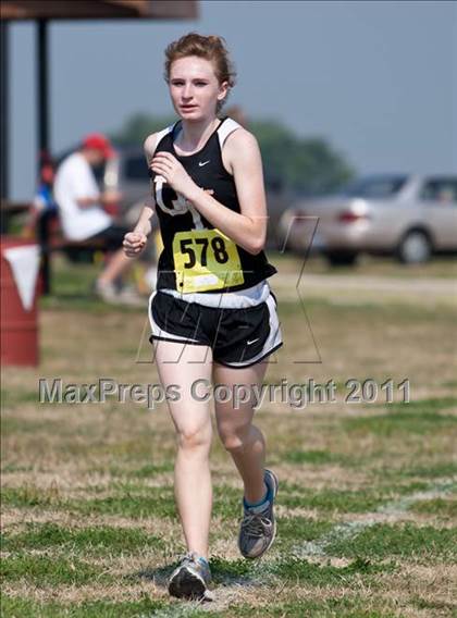 Thumbnail 2 in Galesburg Invitational Cross Country photogallery.