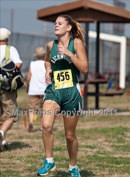 Thumbnail 3 in Galesburg Invitational Cross Country photogallery.