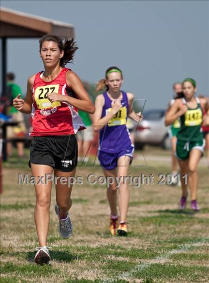 Thumbnail 2 in Galesburg Invitational Cross Country photogallery.