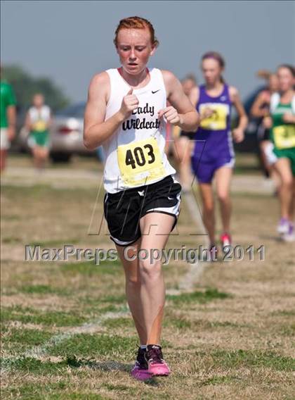 Thumbnail 2 in Galesburg Invitational Cross Country photogallery.