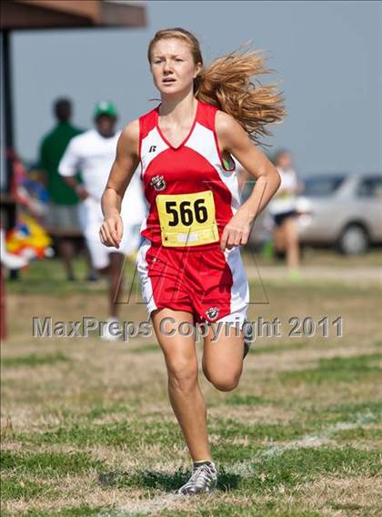 Thumbnail 3 in Galesburg Invitational Cross Country photogallery.
