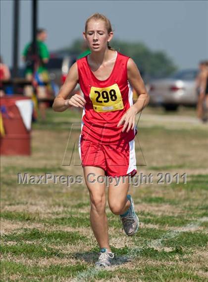 Thumbnail 1 in Galesburg Invitational Cross Country photogallery.