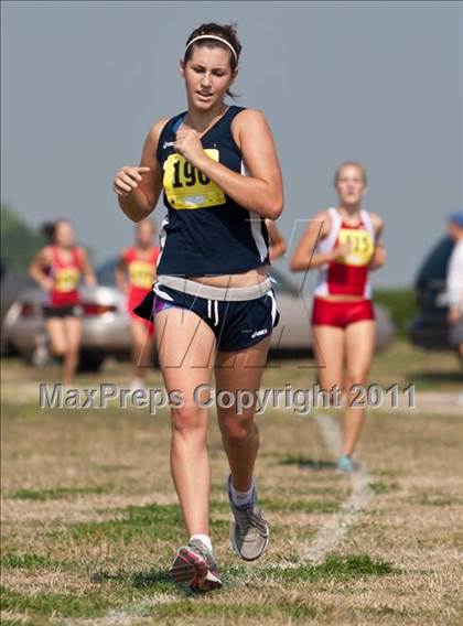 Thumbnail 2 in Galesburg Invitational Cross Country photogallery.