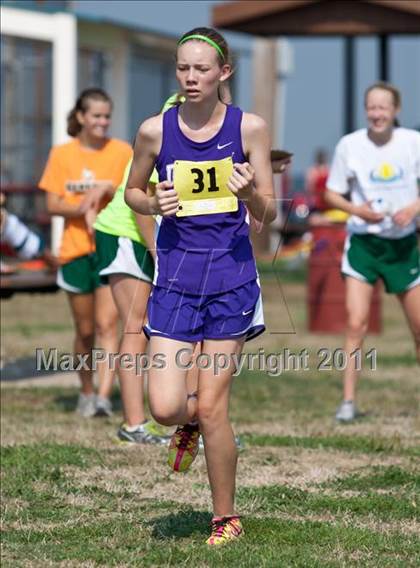 Thumbnail 1 in Galesburg Invitational Cross Country photogallery.