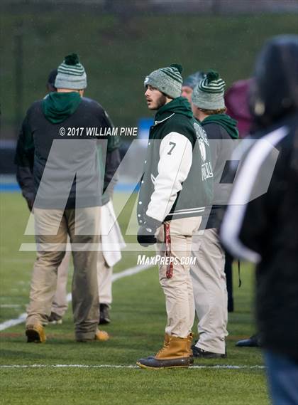 Thumbnail 2 in Glens Falls vs. Pleasantville (NYSPHSAA Class B Semifinal) photogallery.