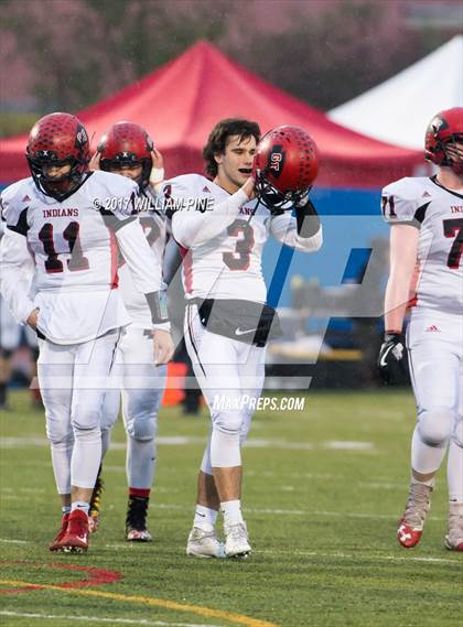 Thumbnail 2 in Glens Falls vs. Pleasantville (NYSPHSAA Class B Semifinal) photogallery.