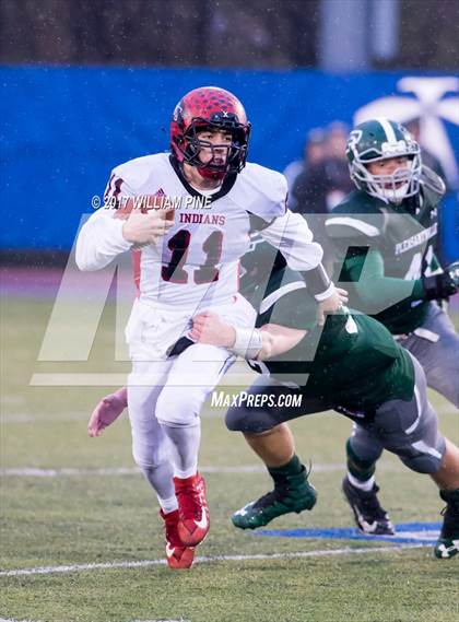 Thumbnail 1 in Glens Falls vs. Pleasantville (NYSPHSAA Class B Semifinal) photogallery.