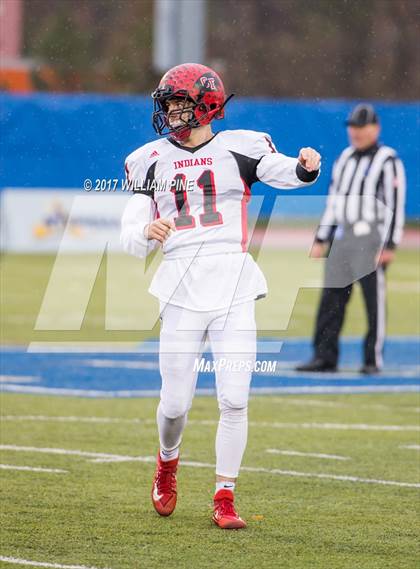 Thumbnail 2 in Glens Falls vs. Pleasantville (NYSPHSAA Class B Semifinal) photogallery.