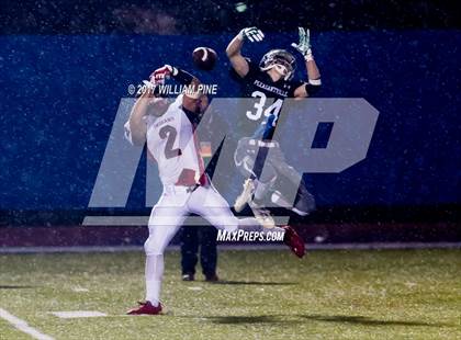 Thumbnail 2 in Glens Falls vs. Pleasantville (NYSPHSAA Class B Semifinal) photogallery.