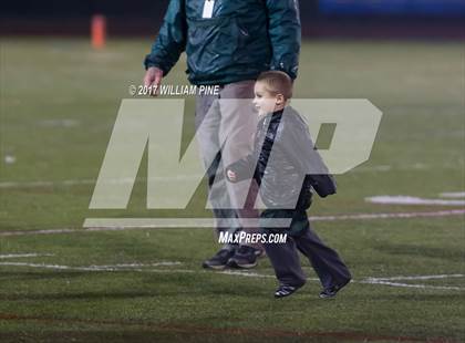 Thumbnail 3 in Glens Falls vs. Pleasantville (NYSPHSAA Class B Semifinal) photogallery.